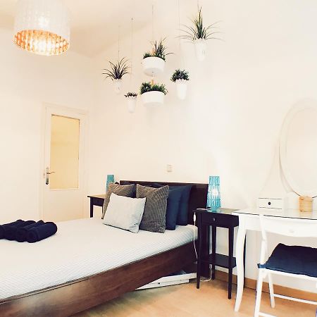 Lollipop Flats City Centre Deluxe Suite มาดริด ภายนอก รูปภาพ