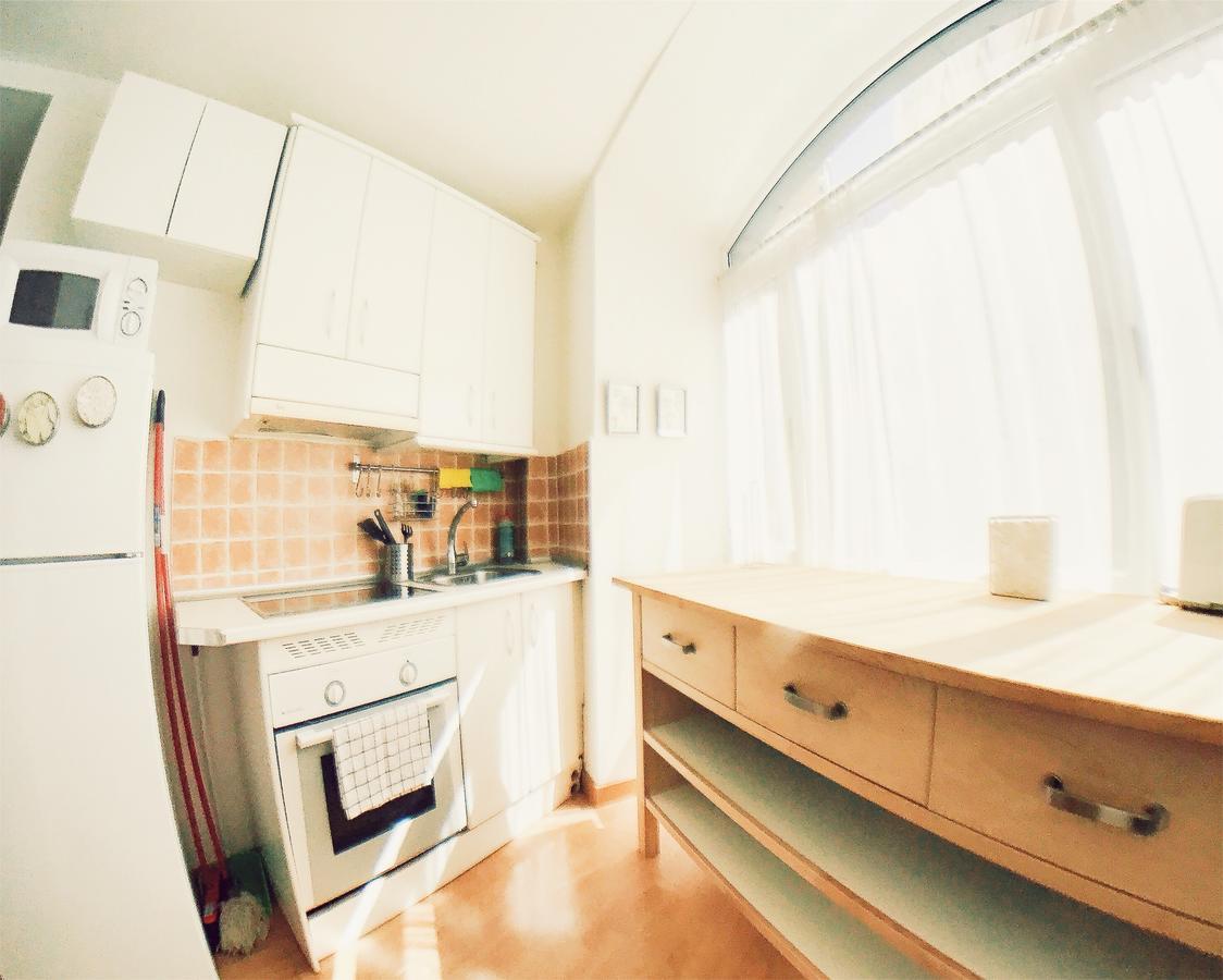 Lollipop Flats City Centre Deluxe Suite มาดริด ภายนอก รูปภาพ